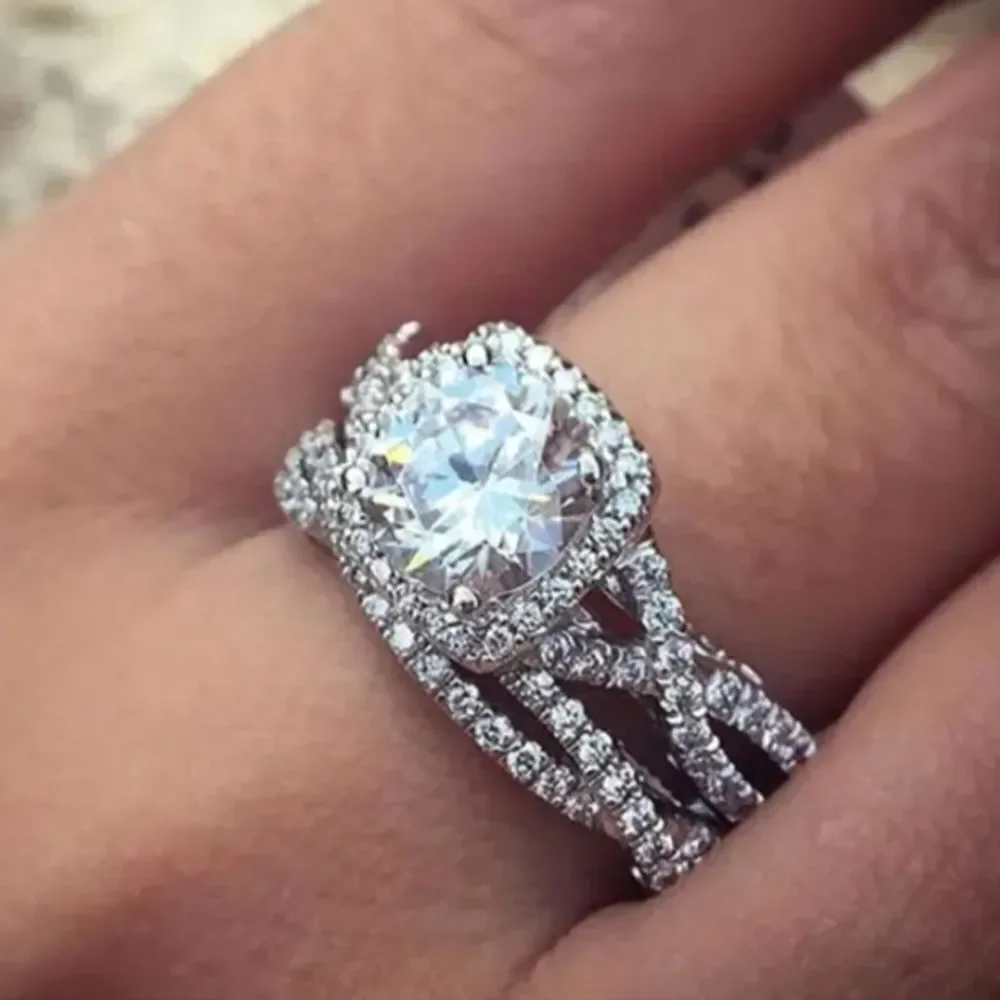 Ladies Luxury diamond wedding ring set